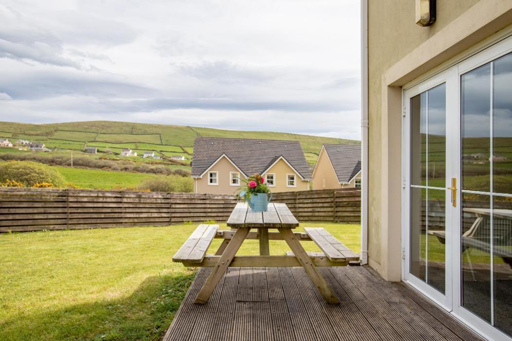 Cois Chnoic Villa Dingle Exterior photo